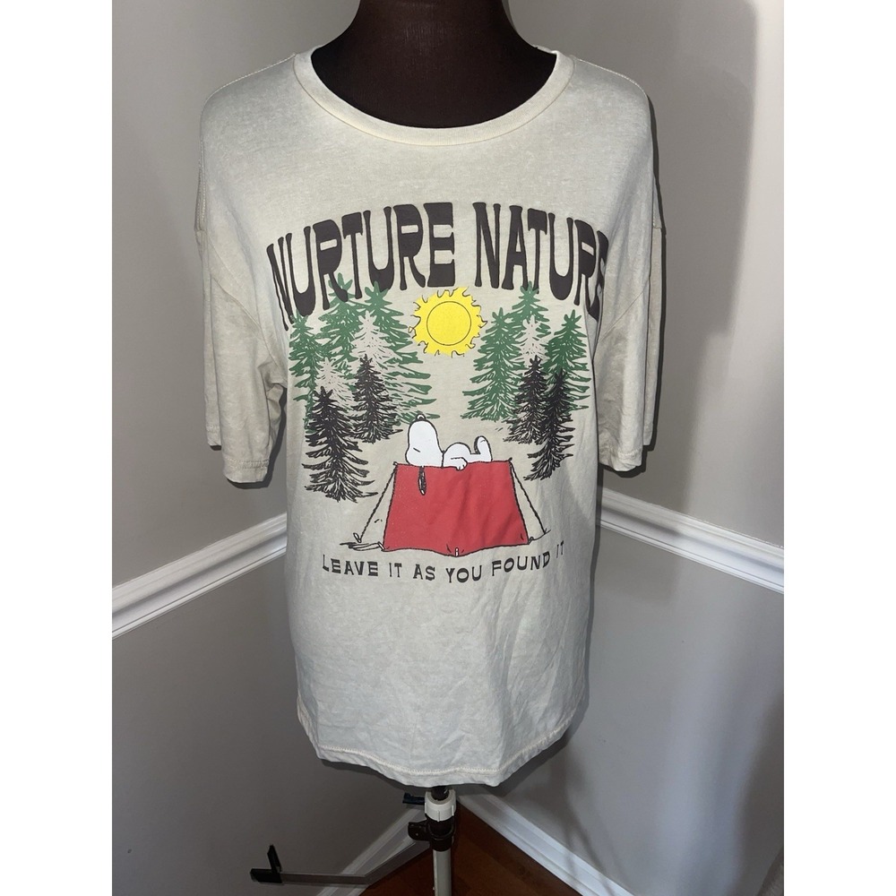 Peanuts Snoopy Nurture Nature Tshirt Size Small Camping Outdoors Trees Brown Tan
